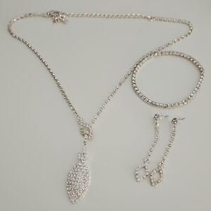 Elegant Silver Costume Jewelry Set